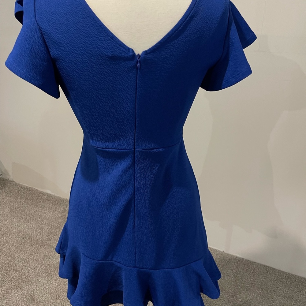 Fun party dress size M brilliant blue!